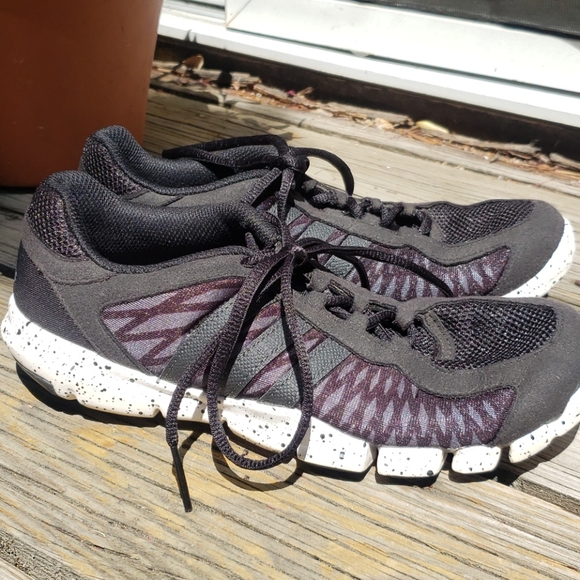 adidas black and white speckled shoes